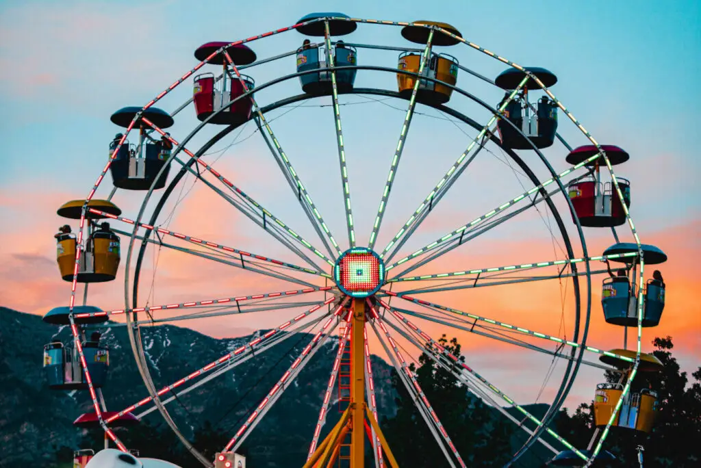 ferris wheel at dusk